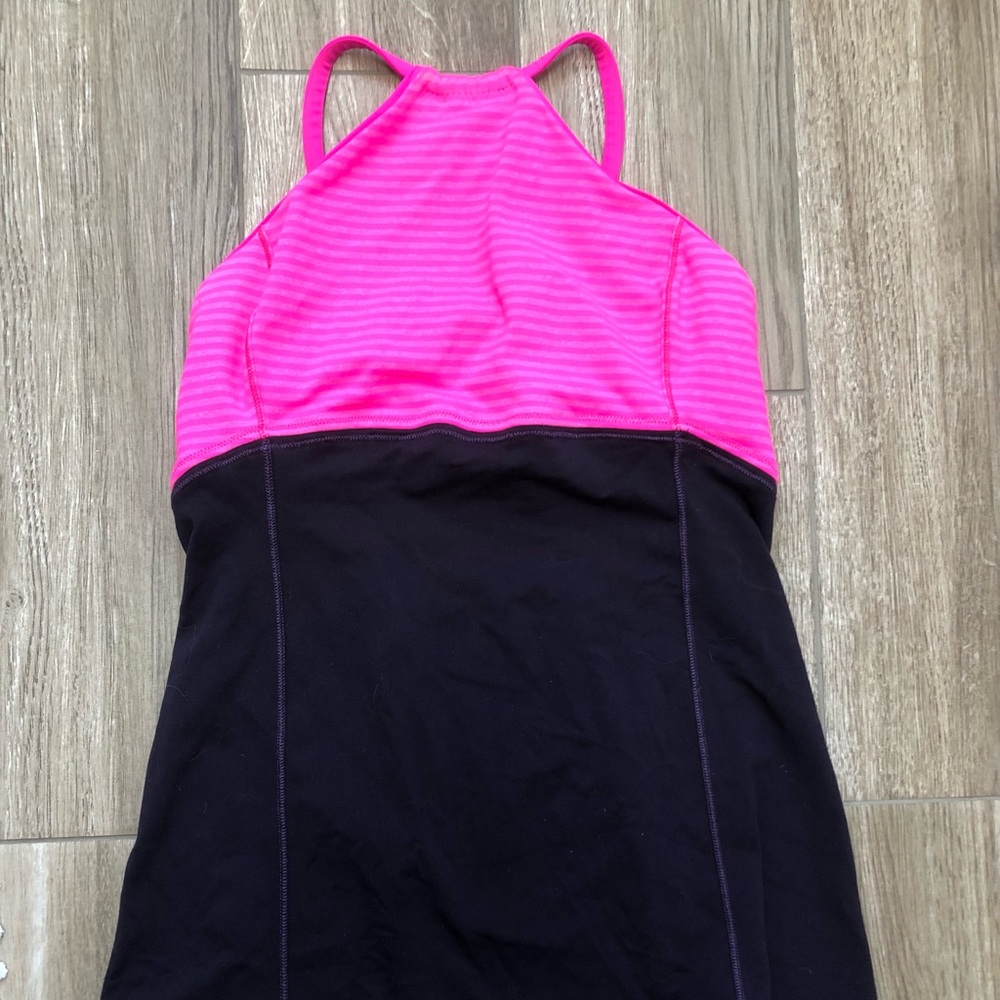 Lululemon pink and dark blue halter